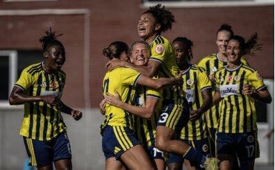 Fenerbah�e ArsaVev, derbide Be�ikta�'� devirdi!