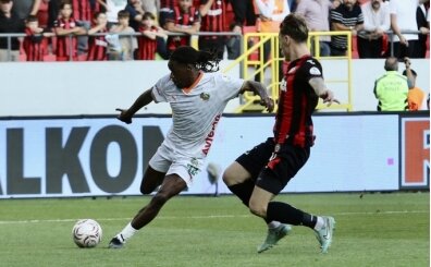 Alanyaspor, �orum'da iki golle kazand�!