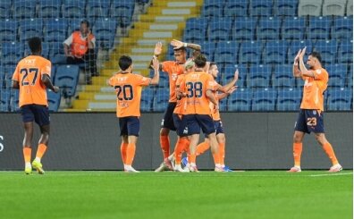 Ba�ak�ehir uyand�, 4 golle d�nd�!