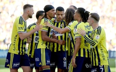 Fenerbah�e rakiplerini ge�ti