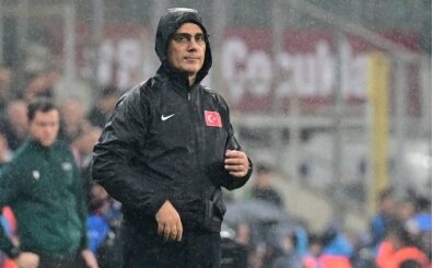 Yazarlardan Milli Tak�m ve Montella yorumlar�