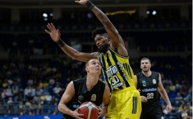 Larkin ilk kez oynad�, Fenerbah�e Tarfin kazand�