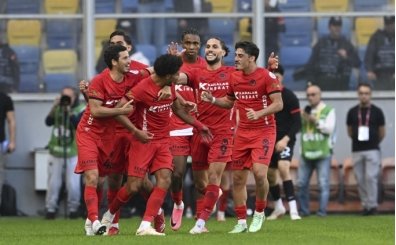 Gen�lerbirli�i, Galatasaray kar��s�nda hasreti bitirmek istiyor