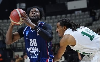 Anadolu Efes, 3 say� farkla kaybetti