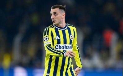 Kerem Akt�rko�lu'ndan derbi i�in �zel talep