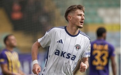 Kas�mpa�a, Adrian Benedyczak ile kazand�