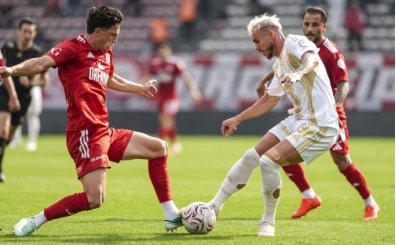 Kayserispor son dakikada y�k�ld�!