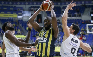Partizan, Fenerbah�e'nin eski uzununu ald�
