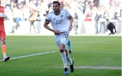 Altay kaptanlar�n� bekliyor