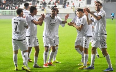 Altay, Amat�r'e d��memek i�in sahada