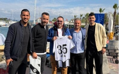 Altay'dan Ata Demirer'e jest