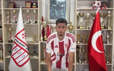 Ayval�kg�c�'nden iki i�eri bir d��ar�