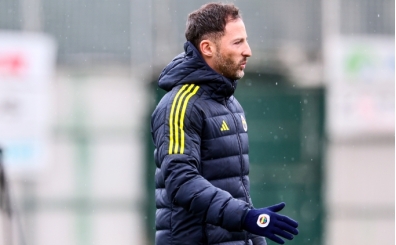 Domenico Tedesco'dan ��rencilerine: '�abuk oynamal�s�n�z'