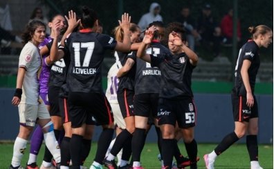 Be�ikta�, Bak�rk�y deplasman�nda 5 golle kazand�!