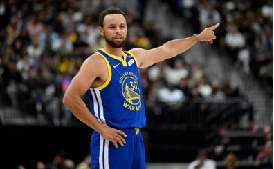 Curry'nin bile�i burkuldu, Kerr'den a��klama geldi