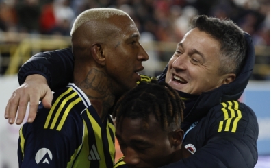 Fenerbah�e, pes etmiyor: 11 puan!