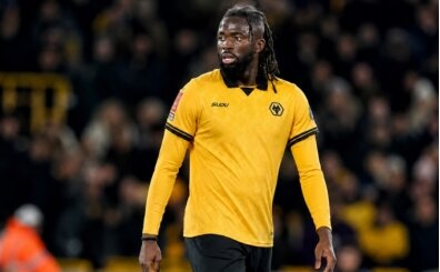 Ajax'tan golc� transferi i�in anla�ma: Tolu Arokodare 