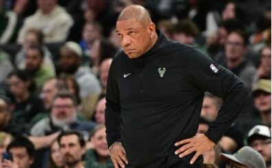 Rivers: 'Giannis sa�l�kl� de�il, Bucks tanking yapm�yor'