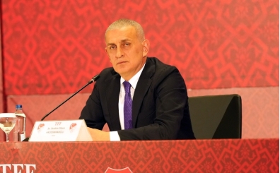 �brahim Hac�osmano�lu: 'O hakemlerle yollar�m�z� ay�rd�k'