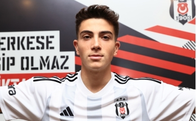 Kar��yaka'ya Yakup Arda geliyor