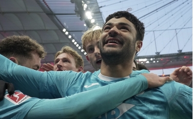 Ozan Kabak'tan s�rpriz hamle! Ba�vuru yapt�