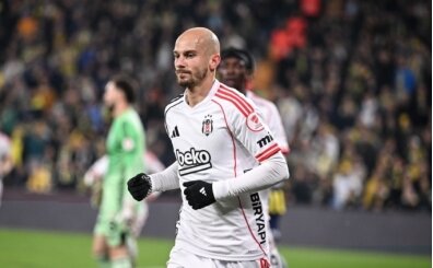 Vaclav Cerny milli tak�mdan aff�n� istedi!