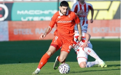 Juventus'tan gelece�e yat�r�m: Teoman G�nd�z