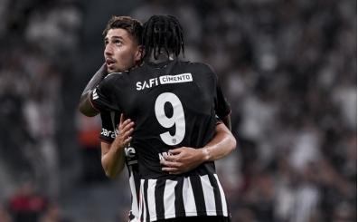 Be�ikta�, ayr�l��� KAP'a bildirdi: Demir Ege