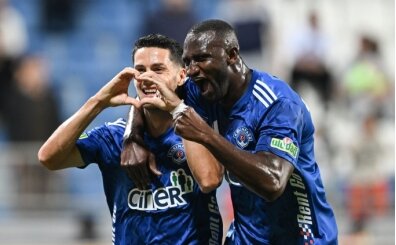 Kas�mpa�a'da kaptan� ile nikah tazeledi