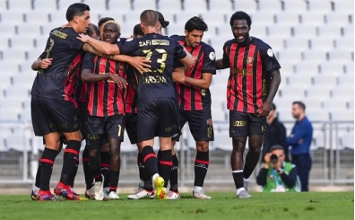 Karag�mr�k'te Galatasaray ma�� �ncesi ayr�l�k