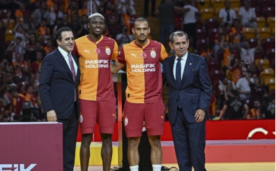 Galatasaray'da kriz ve transfer yan�t�