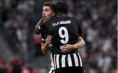 Be�ikta�'ta ayr�l�k �ok yak�n!