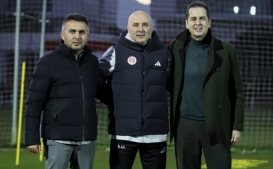 Antalyaspor ligin ikinci yar�s�nda 'U�urlu' bir ��k�� pe�inde