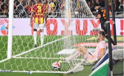 G�ztepe'nin kalesi son haftalarda y�k�ld�!