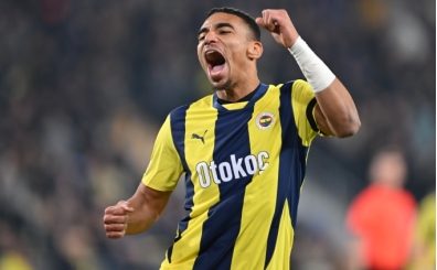 Djiku'nun derbi s�ras�nda payla��m� olay oldu! Guendouzi g�ndermesi