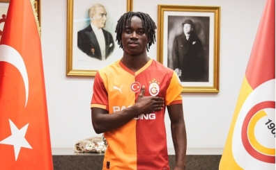Galatasaray'da iki ismin g�z� Okan Buruk'ta