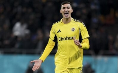 Fenerbah�e'de Mert M�ld�r'e terapi!