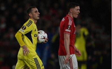 Kerem Akt�rko�lu'ndan Avrupa'da �zel performans!