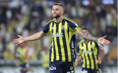 Domenico Tedesco'nun g�z� sa�l�k ekibinde