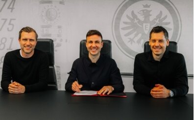 Mario G�tze, Frankfurt ile s�zle�me uzatt�!