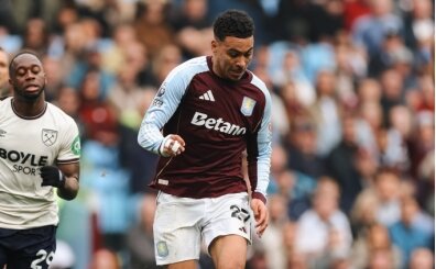 Aston Villa 4 ma� aradan sonra 3 puan ald�