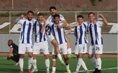 Nazillispor, tarihi fark�n ard�ndan sahadan �ekildi