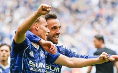 Kenan Karaman ile Schalke 04 co�tu