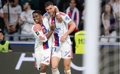 Lyon, Ligue 1'de seriye ba�lad�