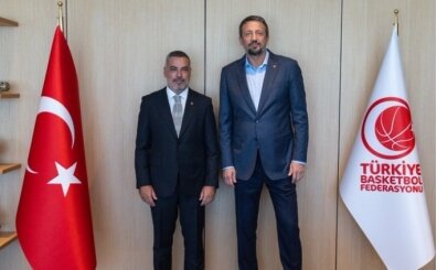 Be�ikta� y�netiminden Hidayet T�rko�lu'na ziyaret