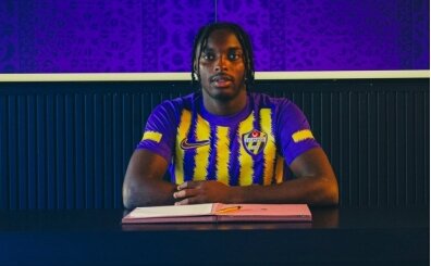 Ey�pspor, Nijeryal� santrfor Ahmed Abdullahi'yi transfer etti