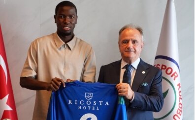 �aykur Rizespor'a �spanya'dan orta saha