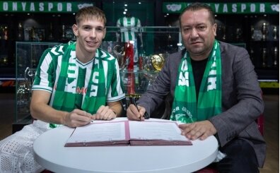 Konyaspor'a Macar orta saha: Rajmund Toth