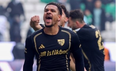 Ali �aml�'dan Onugkha hakk�nda �arp�c� iddia: 'D�vmedi�i oyuncu kalmam��'