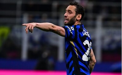 Galatasaray, Hakan �alhano�lu'ndan vazge�miyor!